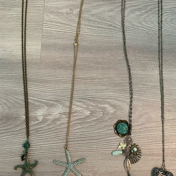 necklaces and 5 charms - read! - Picture 8 of 12